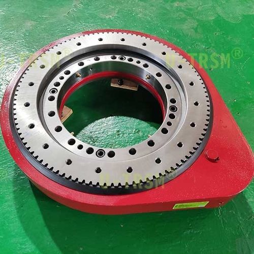 Поворотный привод - S-I-O-0311 - Unique Transmission Equipment(Luoyang)Co., LTD
