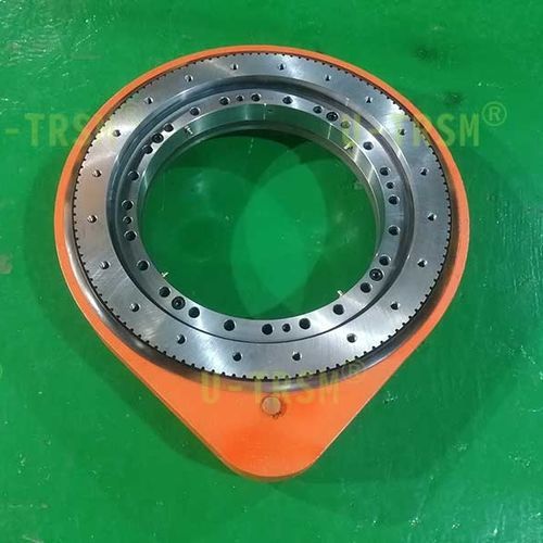 Пыленепроницаемый поворотный привод - S-I-O-0411 - Unique Transmission Equipment(Luoyang)Co., LTD