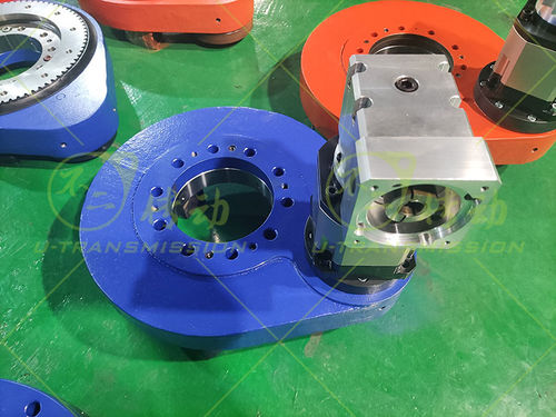 Компактный поворотный привод - SP-I-0280 - Unique Transmission Equipment(Luoyang)Co., LTD