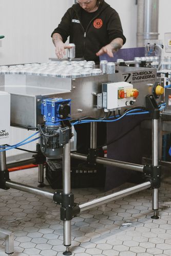 Весовое сортирующее устройство для шпуль - Zomerdijkengineering - для контроля на линии / для разливочной промышленности / с ленточным конвейером