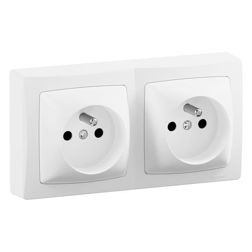 Настенная розетка - 086076L - Legrand - IP20 / без галогенов / с заземлением