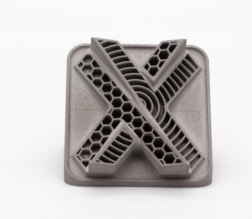 Печать 3D DMLS - Xometry Europe - для электронной промышленности / для авиационно-космической промышленности / для автомобилестроения