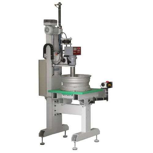 Твердомер по Бринеллю - Hegewald & Peschke Meß- und Prüftechnik GmbH - напольный / для обода / механизированный