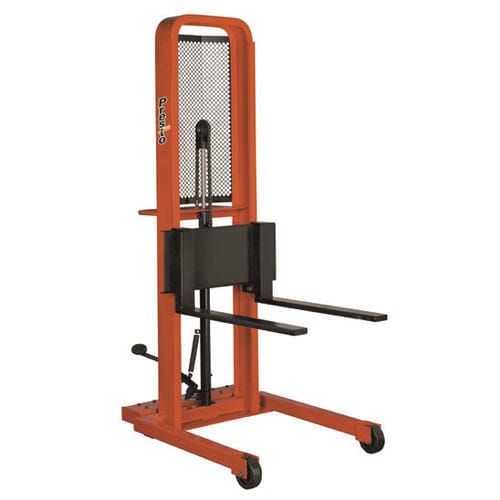 Штабелер с ручным управлением - M series - Presto Lifts - с педалью / транспортный / для подъемника