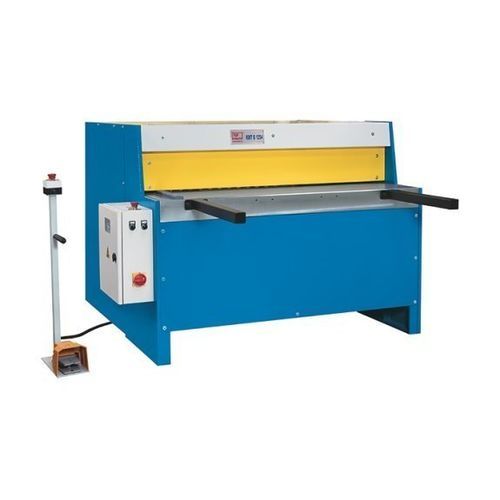 Электрический ножницы - KMT B 1254 - Knuth Machine Tools - для листового металла / гильотинного типа / механизированный