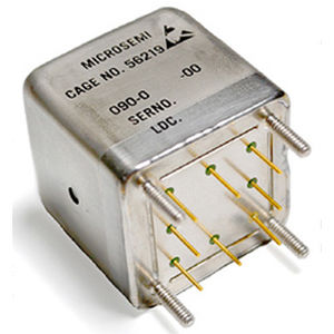 Генератор колебаний OCXO - 9800B Space - Microsemi - электромеханический / поверхностный монтаж / миниатюрный