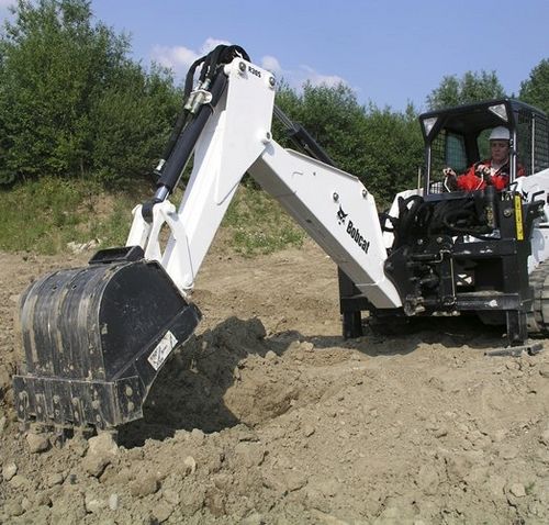 Обратный ковш для компактного погрузчика - BOBCAT - гидравлический