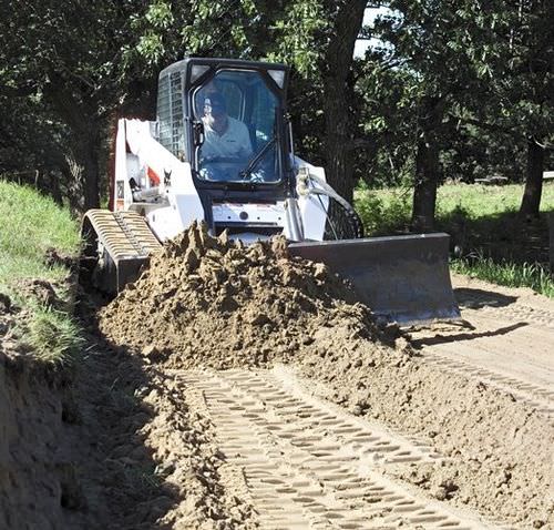 Бульдозерный отвал для компактного погрузчика - BOBCAT