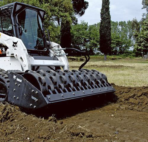 Одноцилиндровый каток - BOBCAT - вибрационный