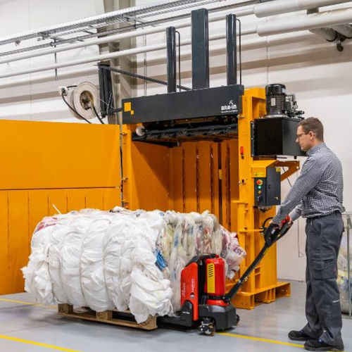 Упаковочный пресс для картона - B30 Wide - Bramidan Balers - для пластмассы / для отходов / вертикальный
