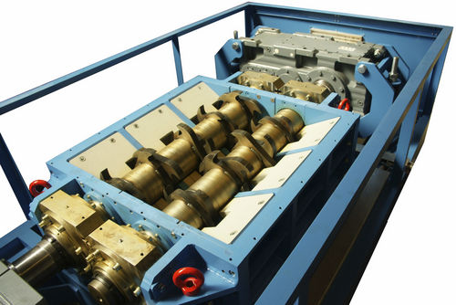 Первичный измельчитель - RM 1350 series - ERDWICH Zerkleinerungs-Systeme GmbH - с 2 валами / электронные отходы / прочный