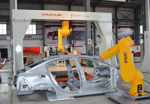 Станок для резки с роботизированным кронштейном - 3D SR Robot Series - Farley Laserlab - волоконный лазер / лазер 3D / для металла