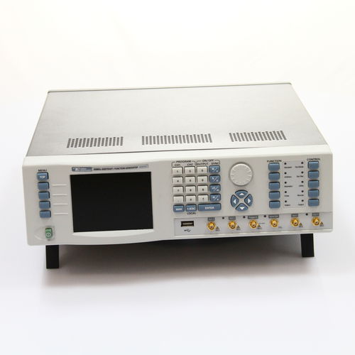 Импульсный генератор - WS8352 - Tabor Electronics - форм / компактный