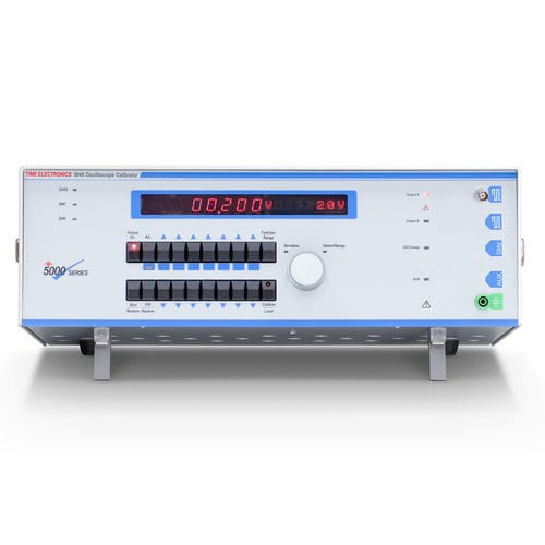 Калибратор сигнала - 5045 - Time Electronics - для осциллографа / настольный