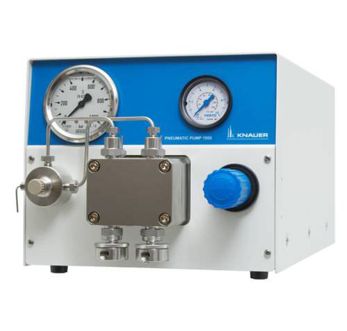 Двухпоршневой насос - Smartline 1950 series - Knauer - для химических продуктов / пневматический / промышленный