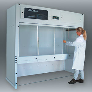 Вытяжка с ламинарным потоком - Class 100 - AirClean Systems