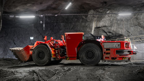 Колесный погрузчик - Toro® LH514iE - Sandvik Mining and Rock Technology - шарнирный / подземный / электрический