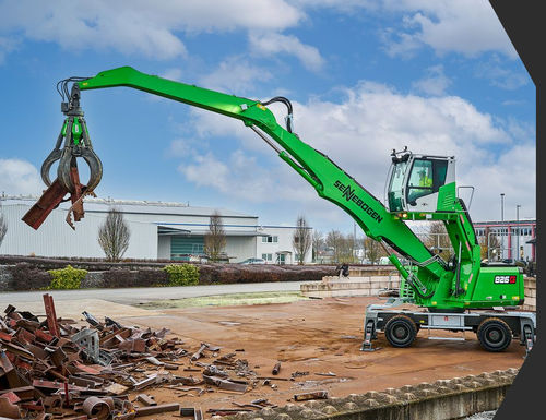 Мобильный башенный кран - 826 G - SENNEBOGEN Maschinenfabrik GmbH - со стрелой / для перерабатывающей промышленности / для разгрузочно-погрузочных работ