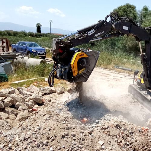 Ковш дробилка - MB-C50 S4 - MB Crusher - для гидравлического экскаватора / для экскаватора-погрузчика