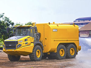 Грузовой автомобиль для воды - Bell Equipment Co SA - трехосный / для строительства