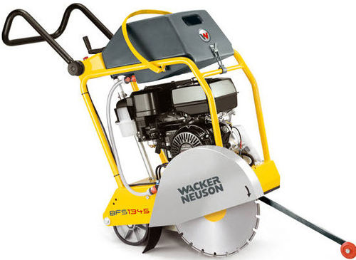 Пила для пола - BFS - Wacker Neuson SE - для асфальта / с тепловым двигателем