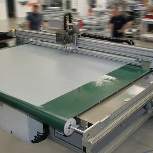 Режущий плоттер ЧПУ - SM-325-TA - SolarEdge Automation Machines S.p.A. - с конвейером