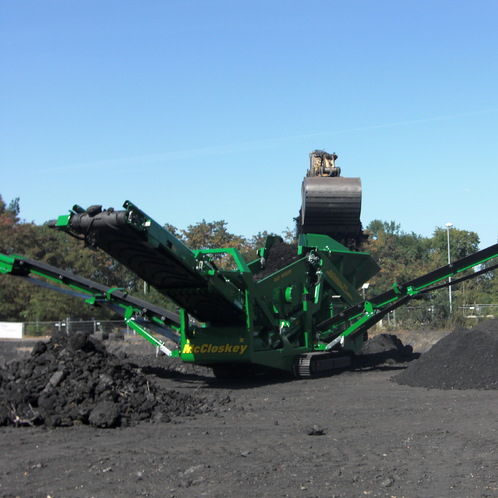 Грубое сито для строительной площадки - R70 - McCloskey International Limited - мобильное / высокая нагрузка
