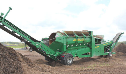 Грубое сито для шахты - 516 RE  - McCloskey International Limited - мобильное / с барабаном / для сыпучих материалов