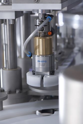 Автоматический запаиватель - GSM500  - Gustav Obermeyer GmbH u Co KG - для устройства закупорки бутылок / для пробок / ротационный стол