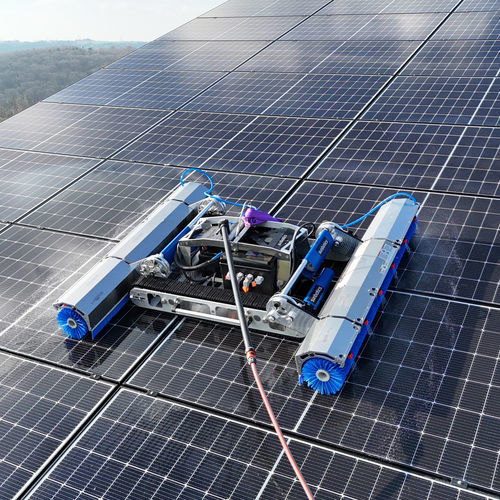 Робот для очистки для солнечных панелей - SunBrush mobil GmbH - сухая чистка / влажная чистка / высокое давление