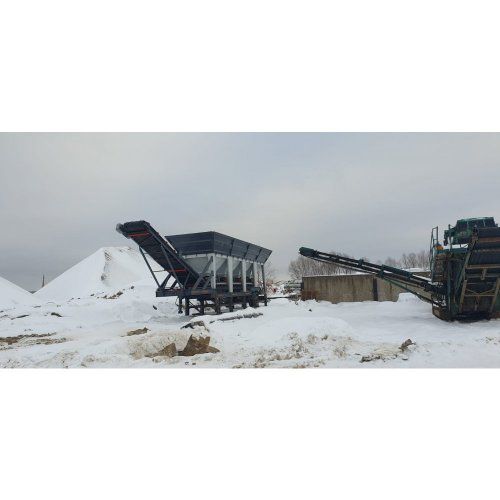 Бункер для питания - Polygonmach - для дозирования / для мобильного оборудования / для баков