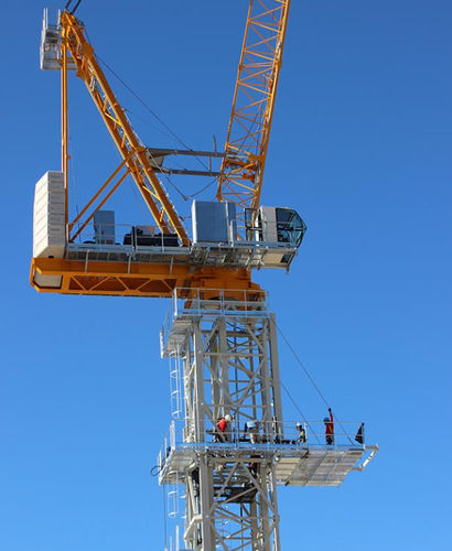 Башенный кран на грузовике - SL 320 - Gruas Saez - с подъемной стрелой / для строительства / для подъема