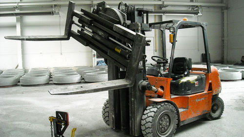 Захватное устройство для погрузки/разгрузки для бочек - T451 - KAUP GmbH & Co.KG - для вилочного погрузчика / для тяжелых работ / транспортное