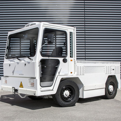 Электрический трактор - EFZ 80 N Cargo - Volk Fahrzeugbau GmbH - 4-колесный / с местом для сидения водителя / для интенсивного использования