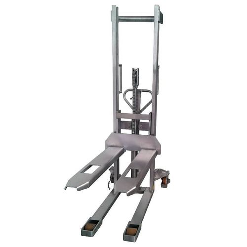 Штабелер с ручным управлением - BADA 10-M - BADA MATERIAL HANDLING - с сопровождающим оператором / транспортный / для складов