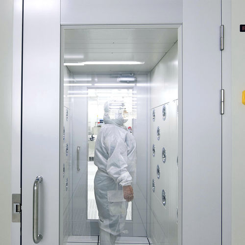 Настенный аварийный душ - CRD AS - CLEAN ROOM DESIGN d.o.o. - воздушный / из нержавеющей стали