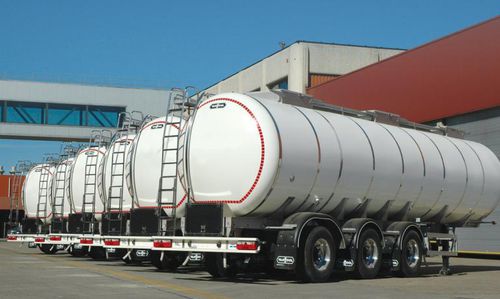 Транспортный грузовик-цистерна - INTRA - GRW Industrial Vehicles BV - для молока / четырехосный / трехосный