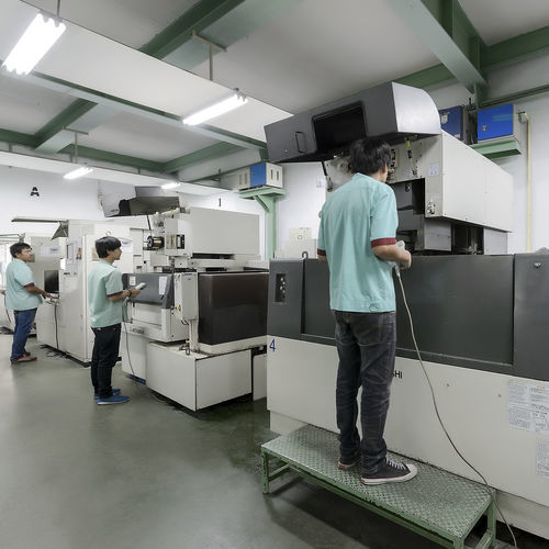 Машина для производства форм для бытовой техники - Tooling - Alphacast Co., Ltd. - для электроники / для медицинской сферы