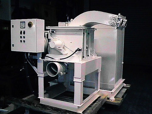 Дробилка для пластмасс - AD Series - NEUE HERBOLD Maschinen-u. Anlagenbau GmbH - с ножами / для отходов