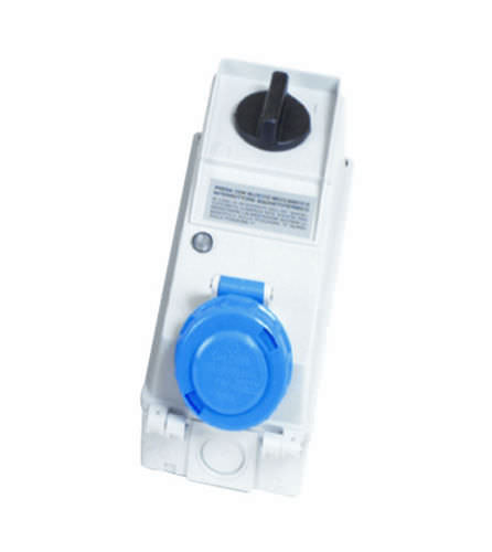 Настенная розетка - 220 V, 16 A, IP 55 | GR31006 - GEROS - встроенная / IP55 / CEE