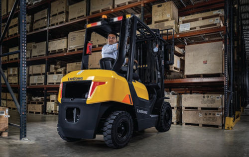 Электрический вилочный погрузчик - CLG2025MJ - Liugong Construction Machinery N.A., LLC - с местом для сидения водителя / для паллет