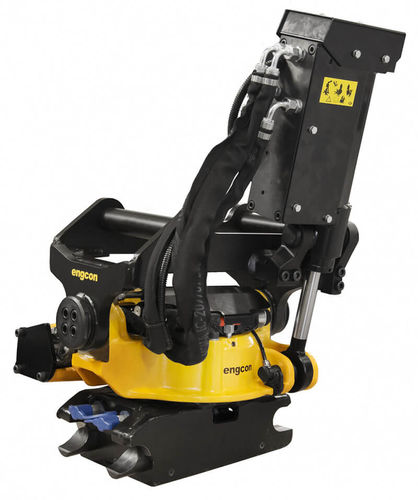 Наклонная система крепления инструмента для экскаватора - EC204 - engcon Nordic AB
