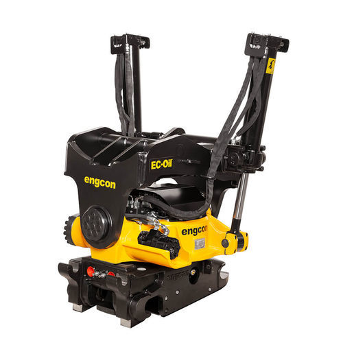 Наклонная система крепления инструмента для экскаватора - EC233 - engcon Nordic AB