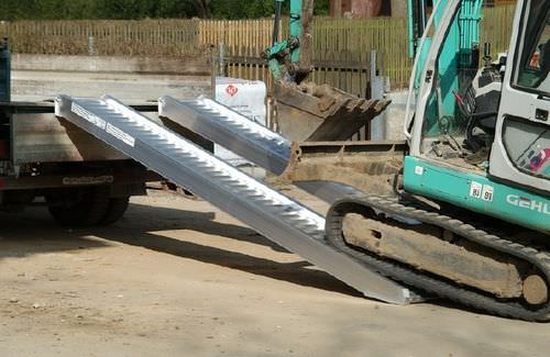 Загрузочная платформа для тяжелых грузов - AVS 130 series - ALTEC - из алюминия