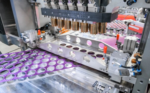 Линия наполнения и упаковки для пищевой промышленности - OPTIMA packaging group GmbH