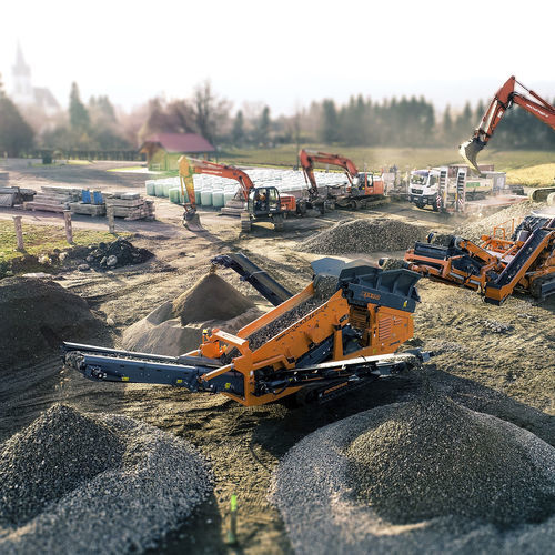 Скальпирующий грохот для переработки - RSS410 - Rockster Austria International GmbH - для использования в гидравлике / мобильный / для сыпучих материалов