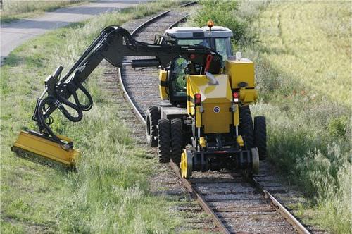 Бензокоса измельчитель - 300RR - UNAC - для железнодорожной сети