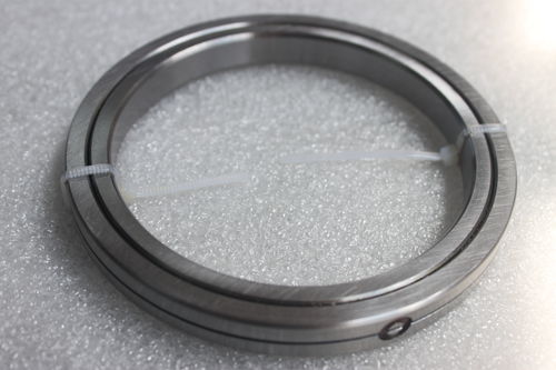Подшипник с перекрестными роликами - SX 011820 - THB Bearings - радиальный / упорный / осевой