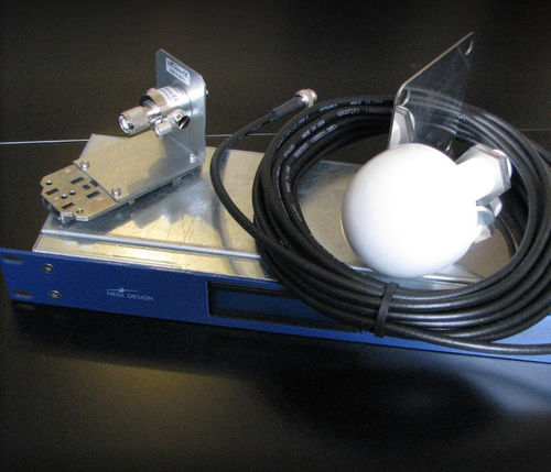 Сервер времени GPS - T105 - heol design - PPS