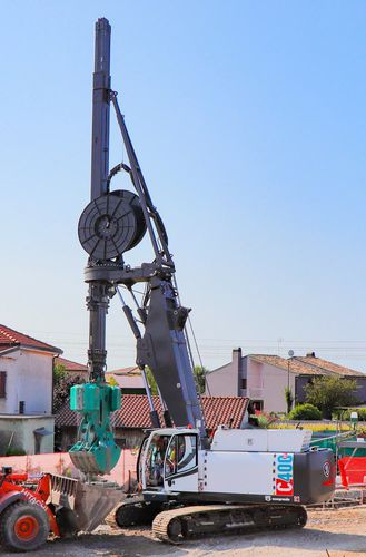 Буровая установка со стенкой из бетона, уложенного на месте - KRC 2 - C400XP - CASAGRANDE - Foundation Division - гусеничная / поворотная / гидравлическая